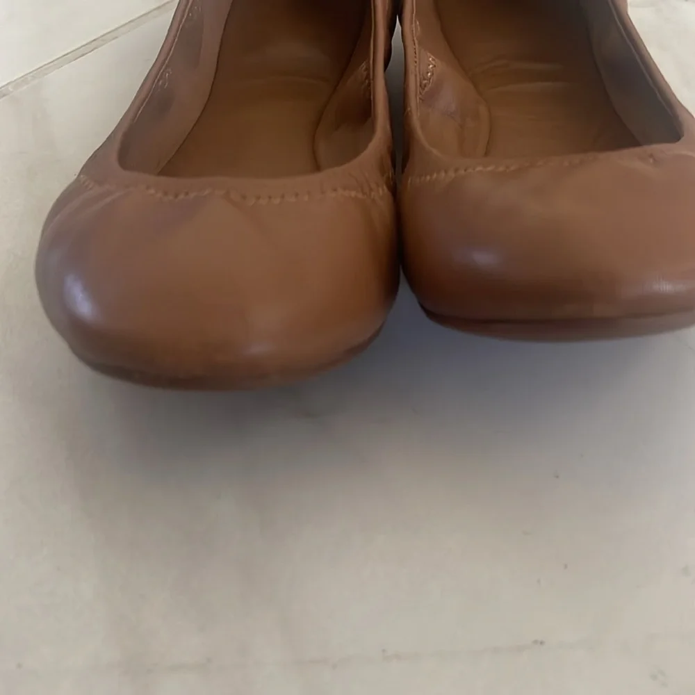 Tory Burch Eddie Ballet Flats Leather in Camel Size 8